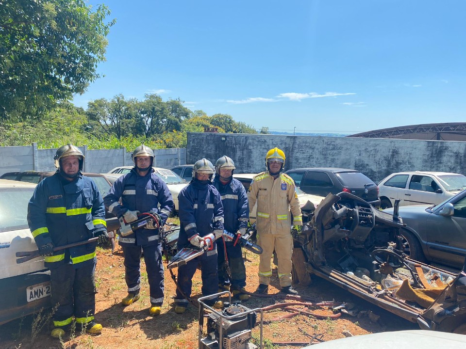 INSTRUÇÃO VEICULAR REALIZADA EM WENCESLAU BRAZ